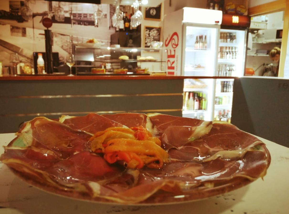 Hostal Cuentame Evolucion Auto Check In Burgo エクステリア 写真